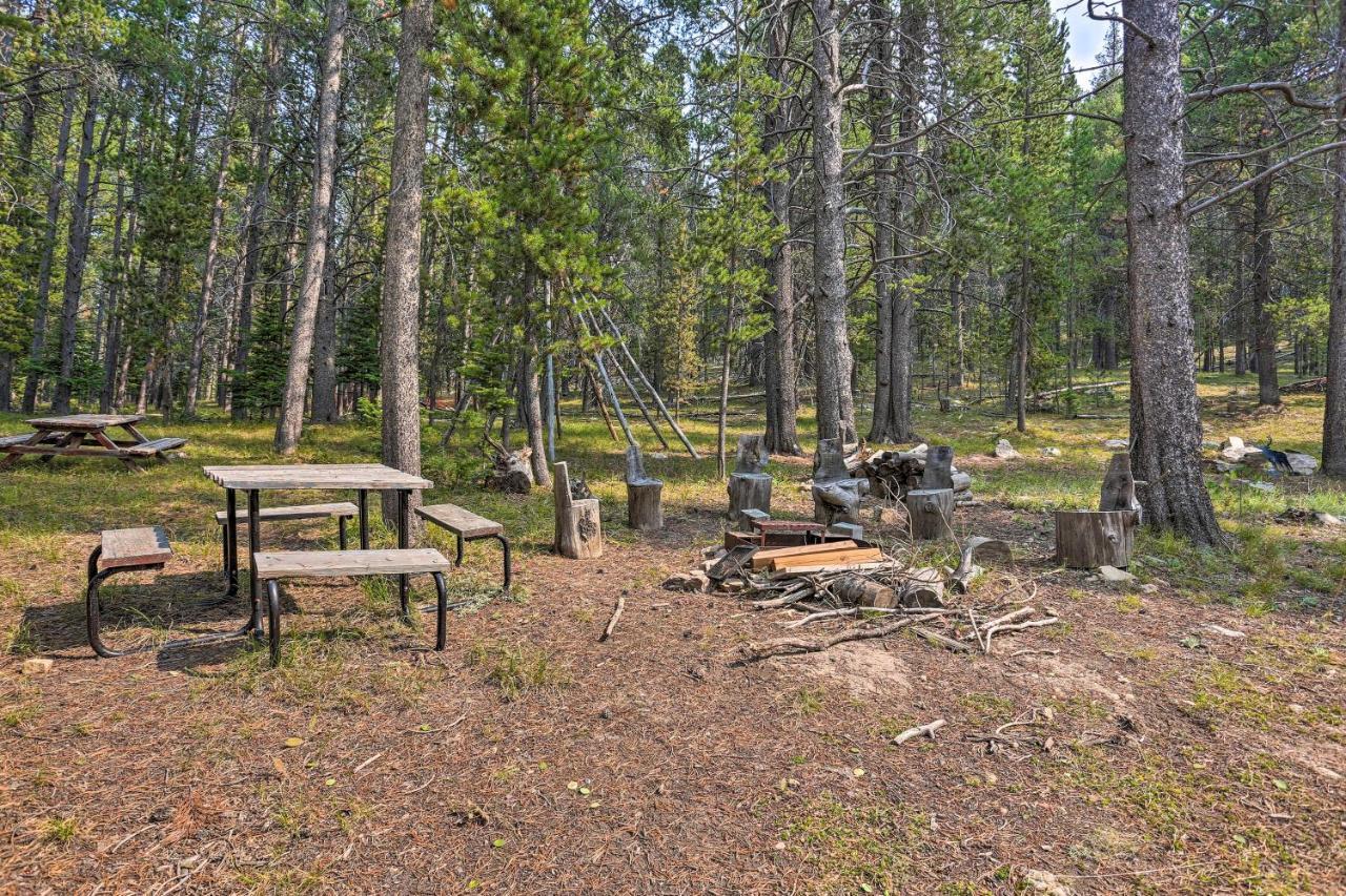 Secluded Casper Mtn Cabin Fire Pit, 12 Mi To Town Crimson Dawn ภายนอก รูปภาพ