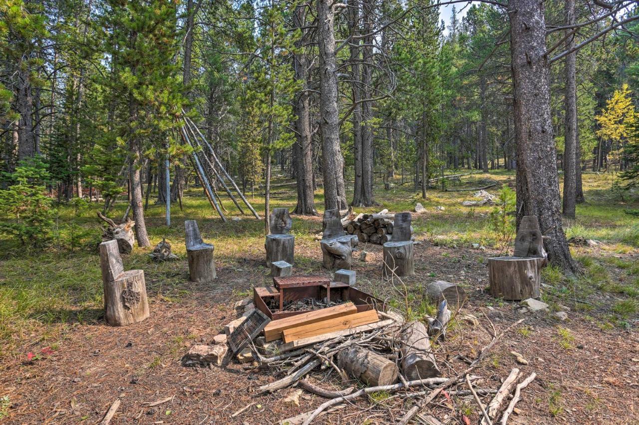 Secluded Casper Mtn Cabin Fire Pit, 12 Mi To Town Crimson Dawn ภายนอก รูปภาพ